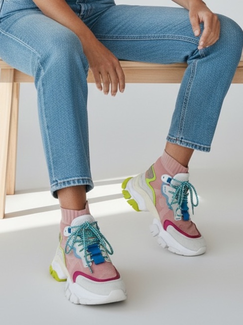 Moncler Pink Multi-Accent Chunky Lace-Up Fashion Sneakers Woman Size 7